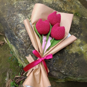 Pick-a-Petal – 3 Tulip Bouquet