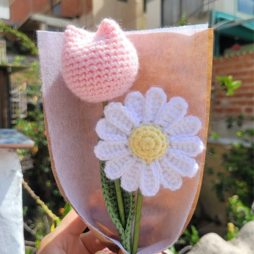 Daisy Tulip Duo – Crochet Bouquet