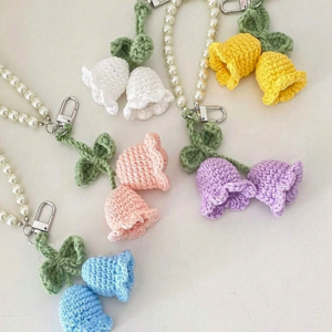 Pearl Valley – Crochet Bag Charm